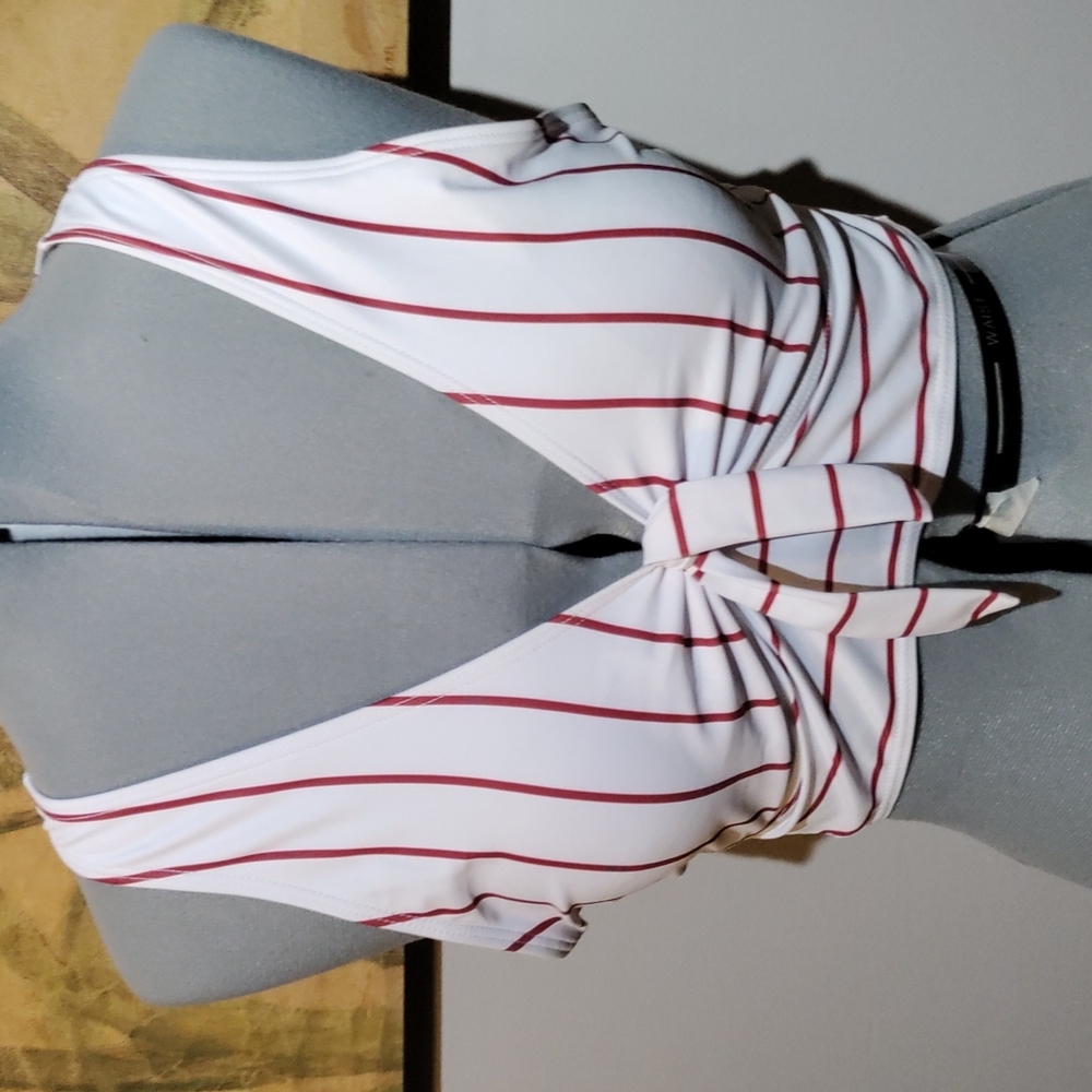Dressfo Halter top US size 10